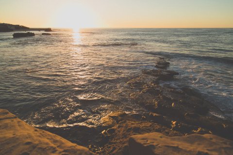 robert-lamb-5398-unsplash-web.jpg